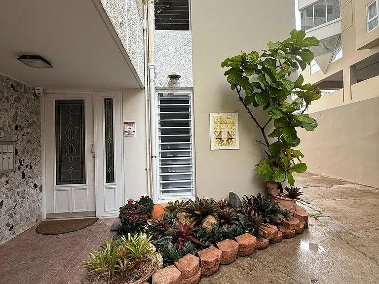 1 B Calle Cuevillas #559 — Photo 20
