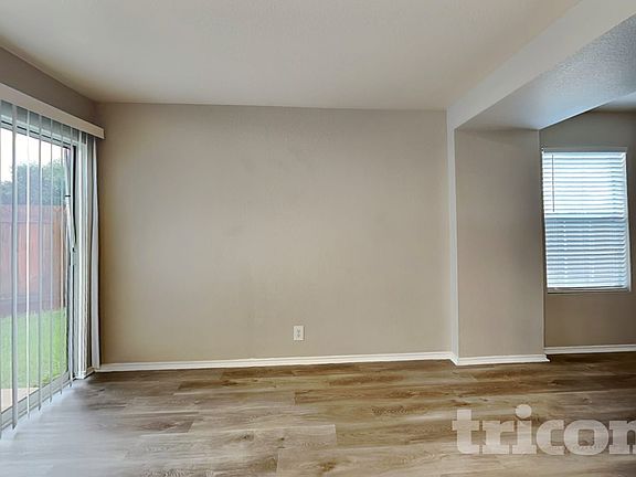 5th image of 7231 Archers Coach