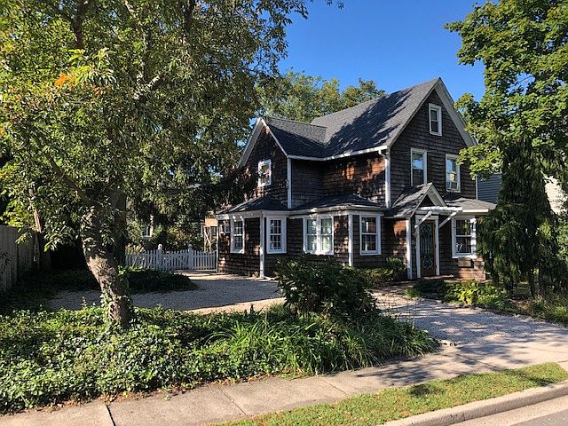 1st image of 95 Carman Ave