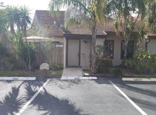 4224 Palm Bay Cir, West Palm Beach, FL 33406