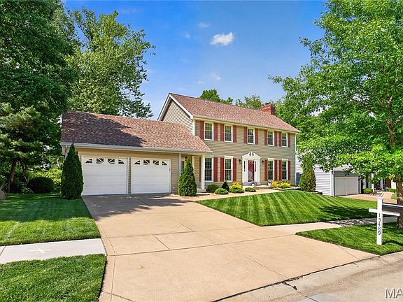 2nd image of 15489 Long Castle Forest Ct