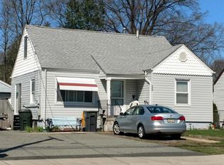 275 Laurel Ave, Hazlet Township, NJ