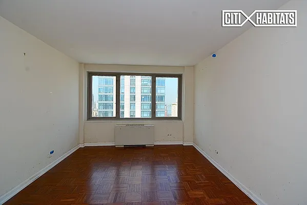 Rented by Citi Habitats | media 9