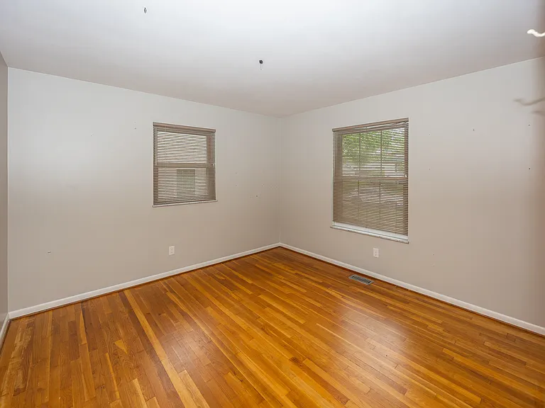 628 Ash Dr — Photo 14