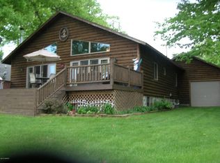 1490 Judy Dr, Six Lakes, MI