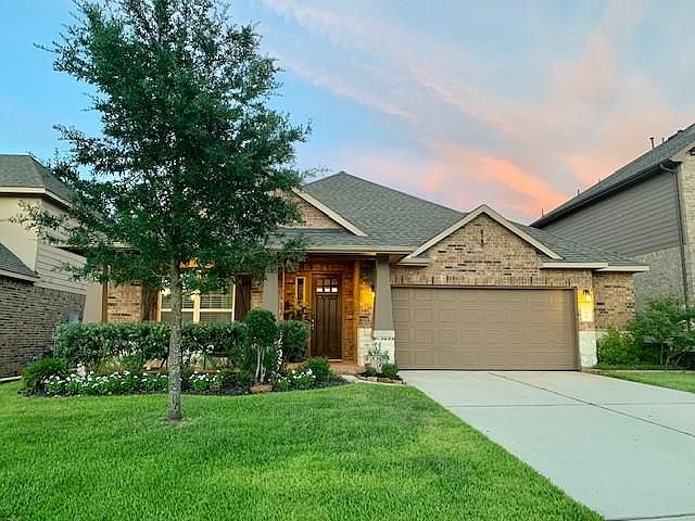 1st image of 233 Dove Meadow Dr