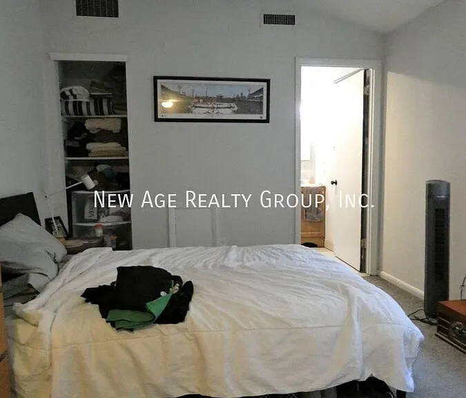 1001-03 Frankford Avenue Carriage Hbrs #5 — Photo 5