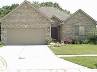 53058 Ridgewood Dr, Chesterfield, MI 48051