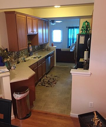 3rd image of 6712 N Grand Brook Cir