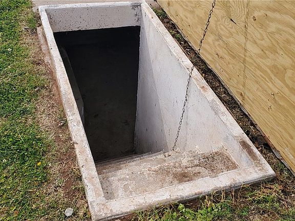 5th image of 1400 Ideal St