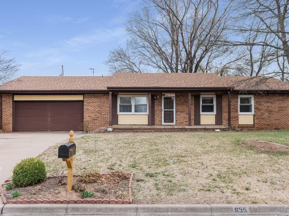 635 Southeast Dr, Clearwater, KS 67026