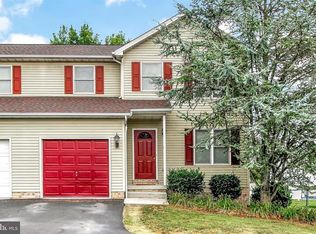 238 N Walnut St, Spring Grove, PA 17362