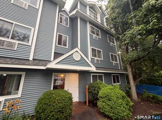 97 Richards Ave APT D9, Norwalk, CT 06854