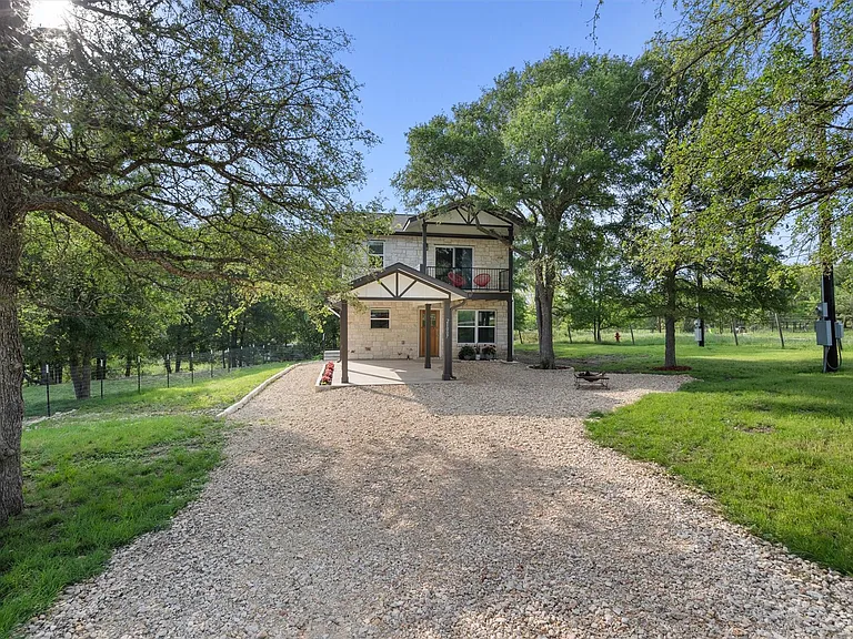 21007 Coleman Branch Creek Rd — Photo 4