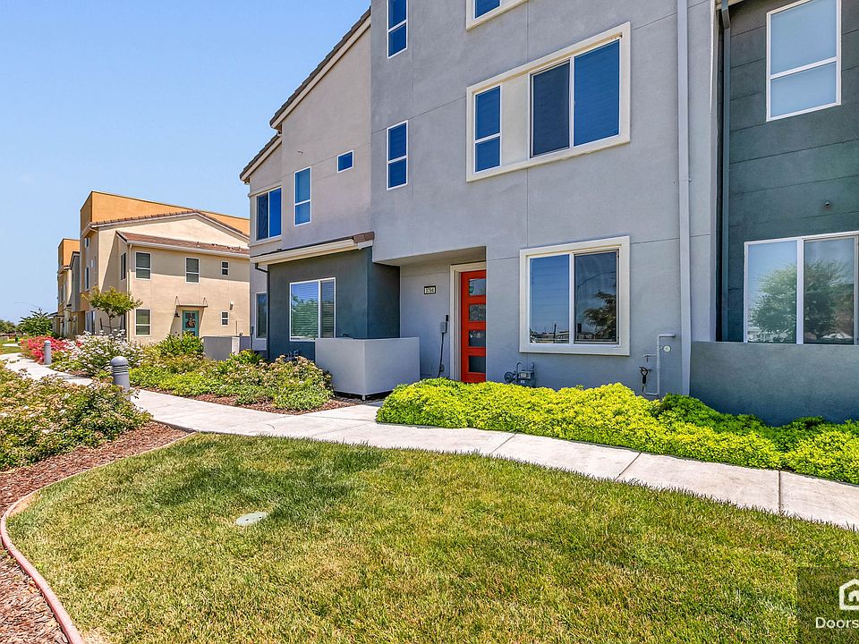 1st image of 3794 E Commerce Way