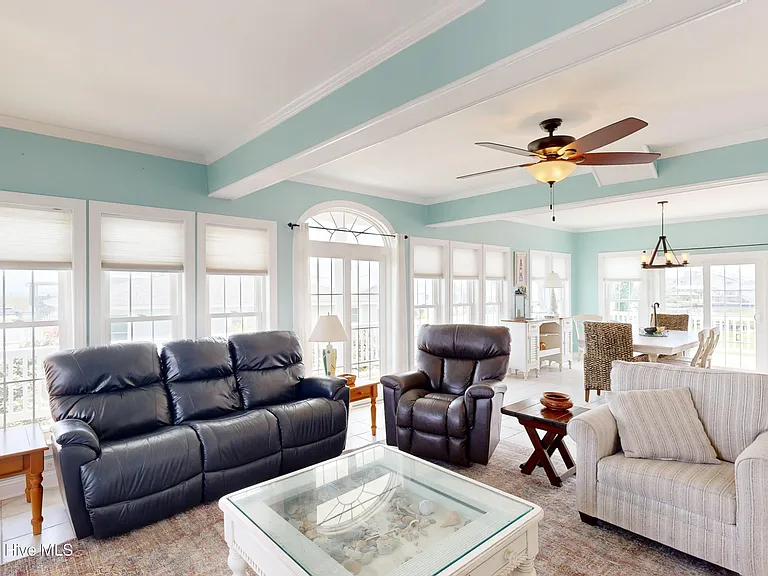 306 Marina Way — Photo 12