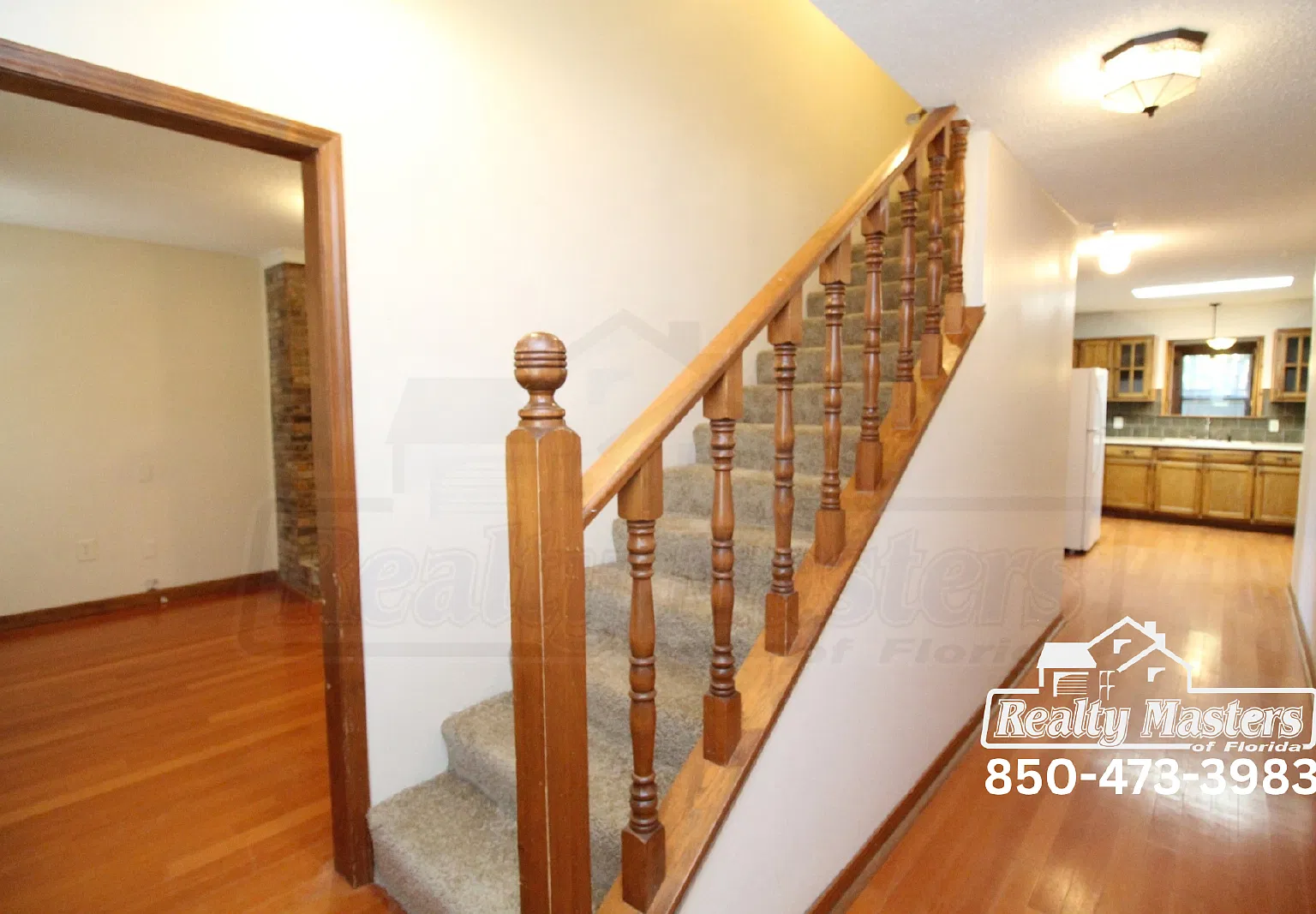 3 bed, 2.5 bath, 2414 sqft, $1,825 — Photo 4