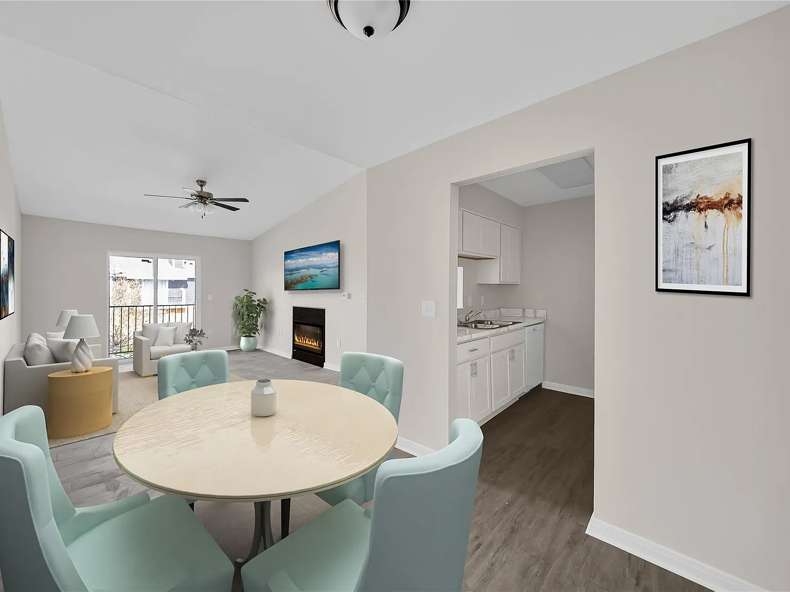 2 bed, 2.0 bath, 926 sqft, $1,299 — Photo 2