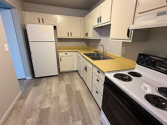 5th image of 1600 Thompson Heights Ave #509