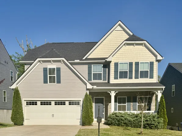 3404 Woodcrest Ct, Columbia, TN 38401