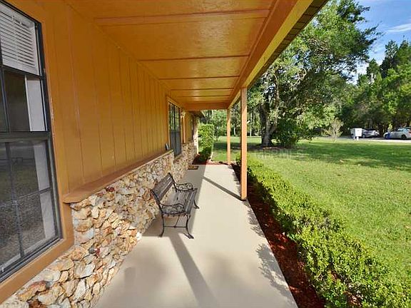 3rd image of 2361 Chapel Hill Dr