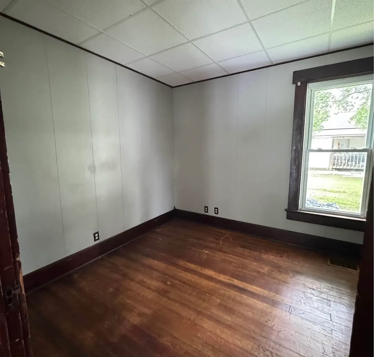 2 bed, 864 sqft, $1,300 — Photo 1