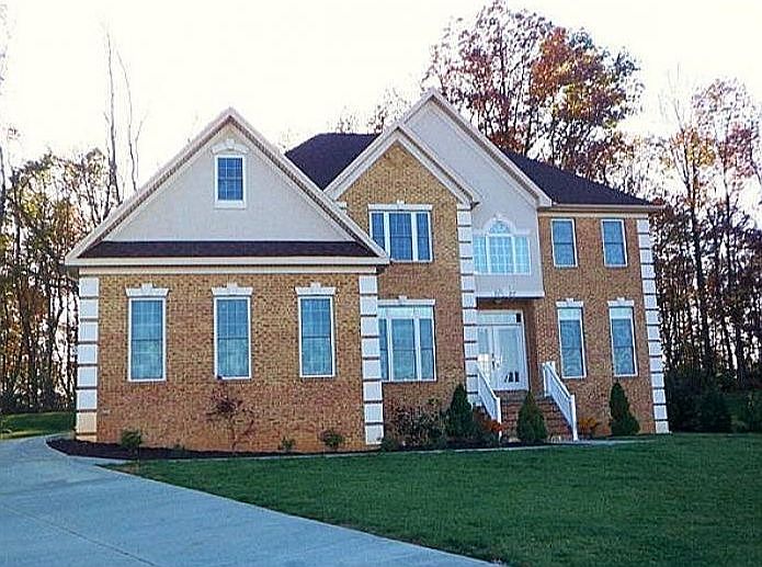 1st image of 3127 Brookshire Dr