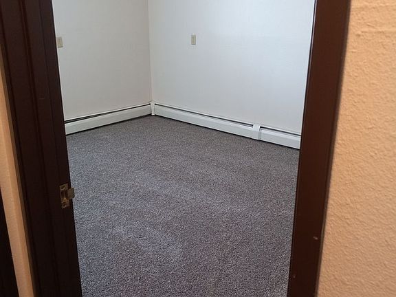 5th image of 3315-3325 S 10th St #3325-02