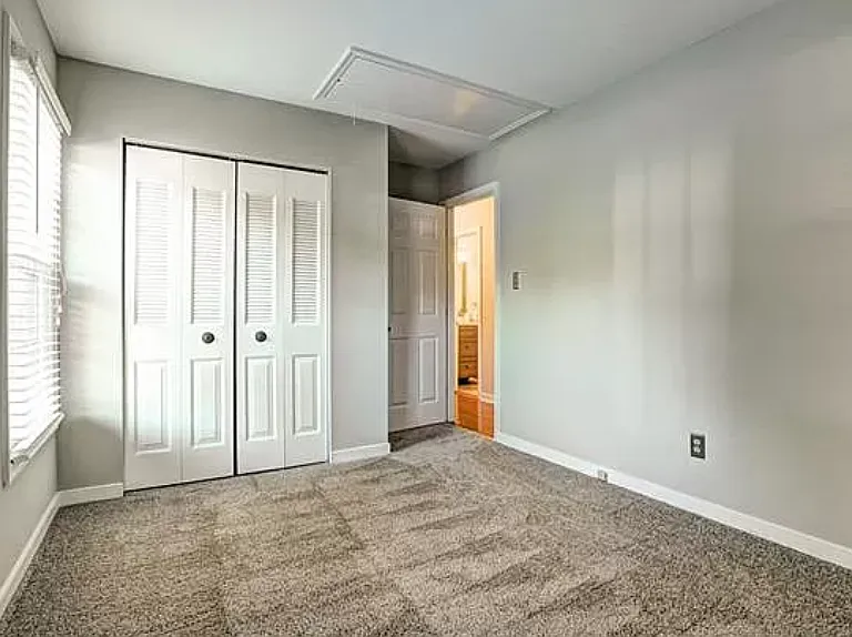 4607 Kellywood Dr — Photo 14