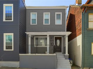 5233 Holmes St, Pittsburgh, PA 15201