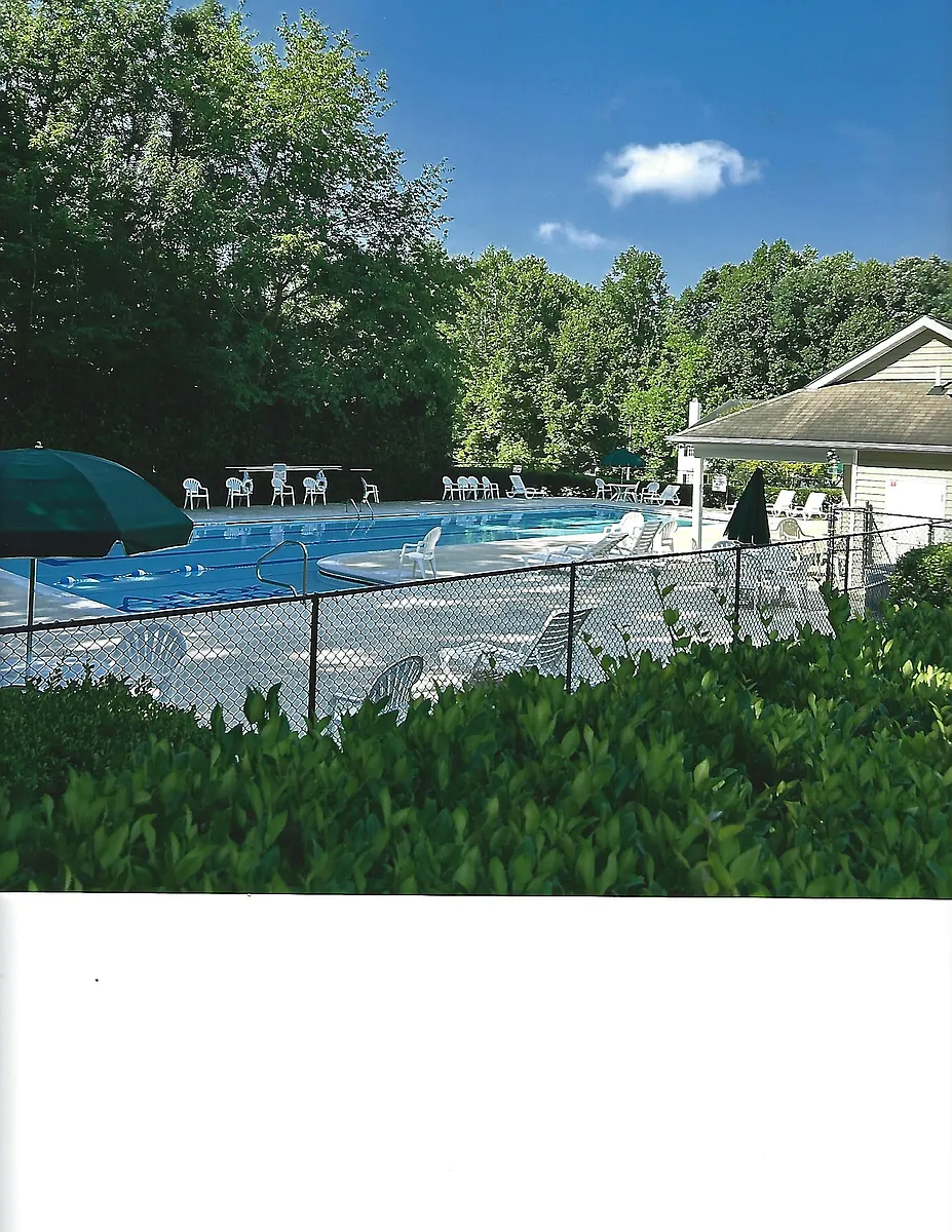 Building Photo - 604 Arbor Greene Dr