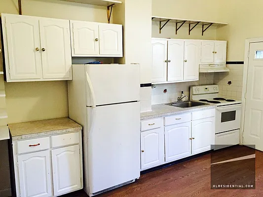 Rented by Highline Residential | media 10