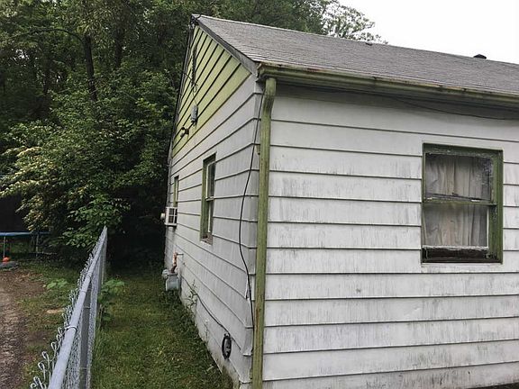 5th image of 2028 Catalpa Ave