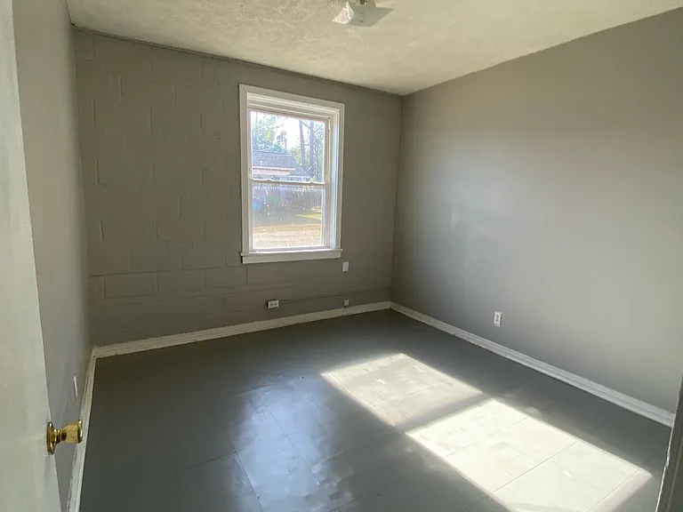 110 S 21st St #3 — Photo 5