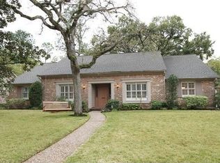 12127 Perthshire Rd, Houston, TX 77024