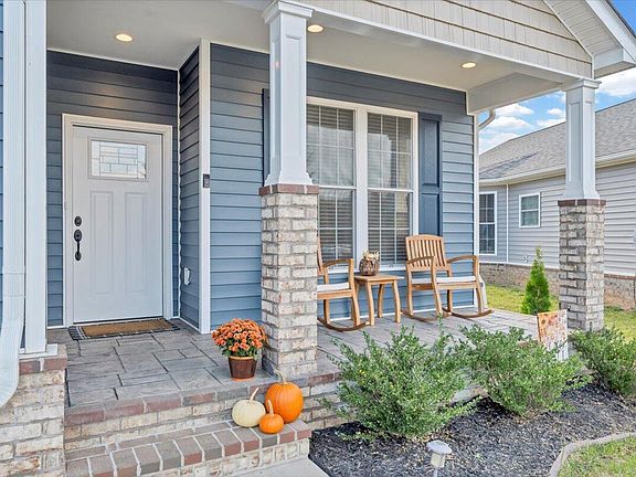 2nd image of 1358 Swansea Ct