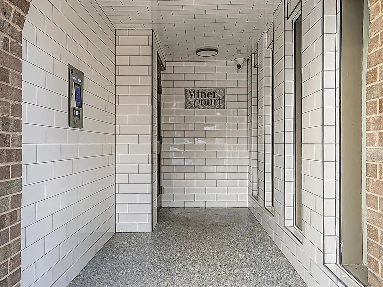 Miner Court — Photo 45