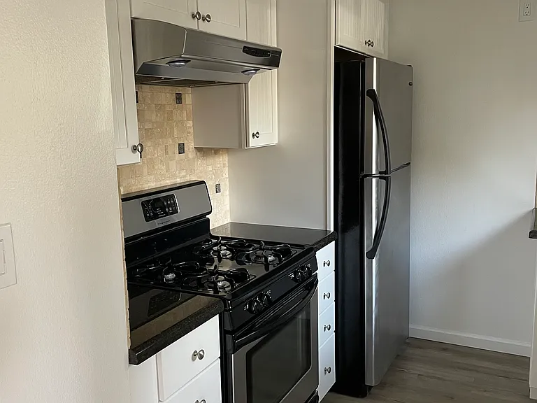 218 El Dorado Ave — Photo 15