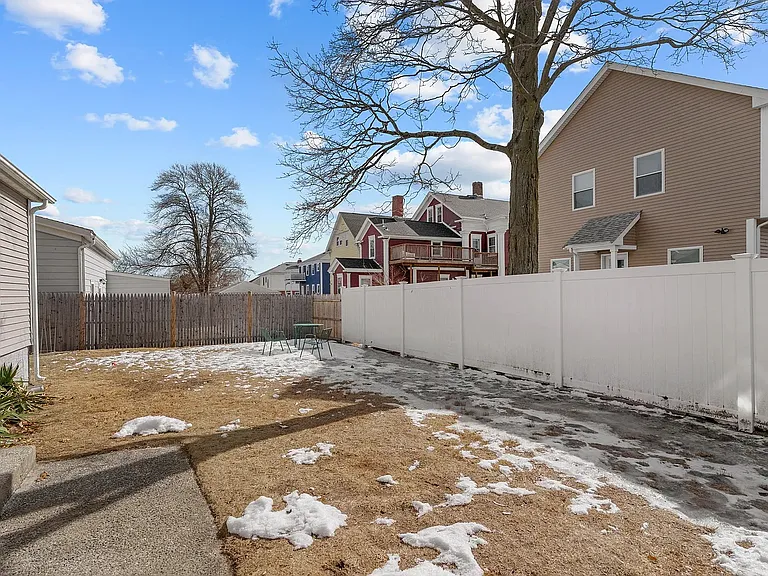 223 Gano St #STREET3 — Photo 25