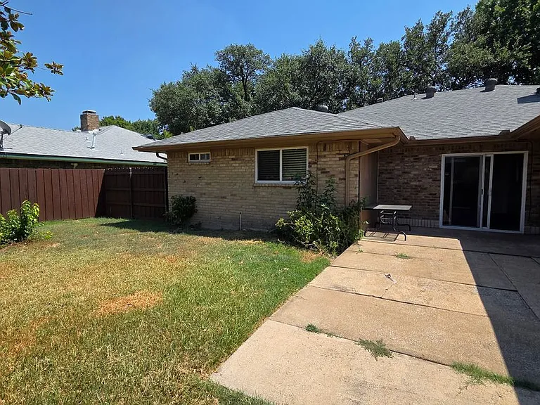3433 Lynbrook Dr — Photo 26