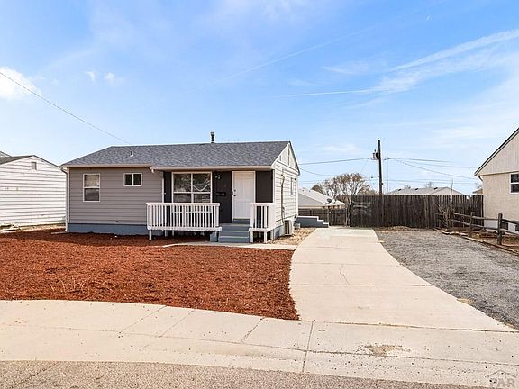 3rd image of 8 Churchill Rd