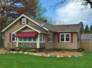 4163 Richfield Rd, Flint, MI 48506