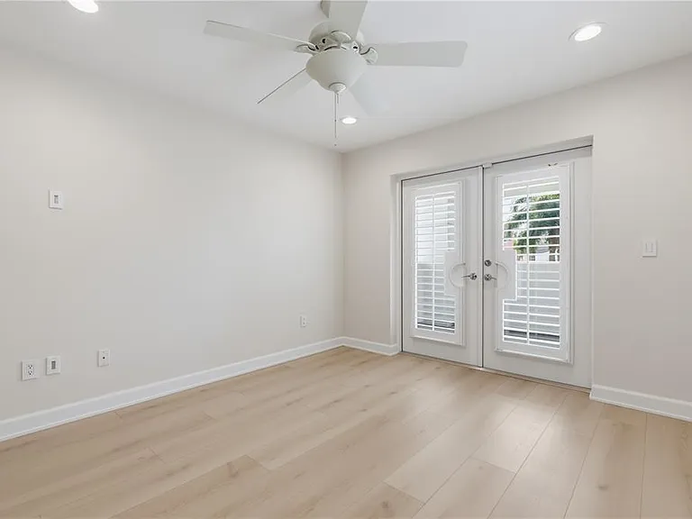 24 Adalia Ave — Photo 54