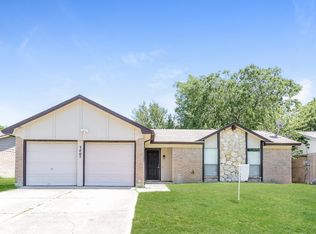 3407 Spring Meadows Dr, Arlington, TX 76014