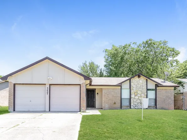 3407 Spring Meadows Dr, Arlington, TX 76014