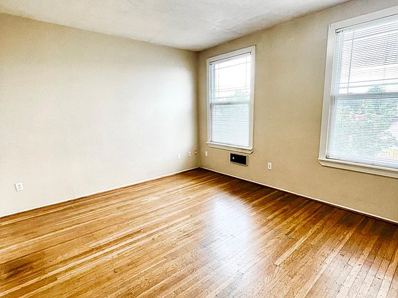 5th image of 816 S 8th St APT 301