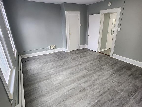 4th image of 10 Mitchell St APT 1