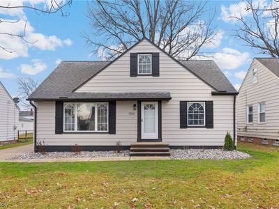 1705 Gilbert Dr, Mayfield Heights, OH, 44124