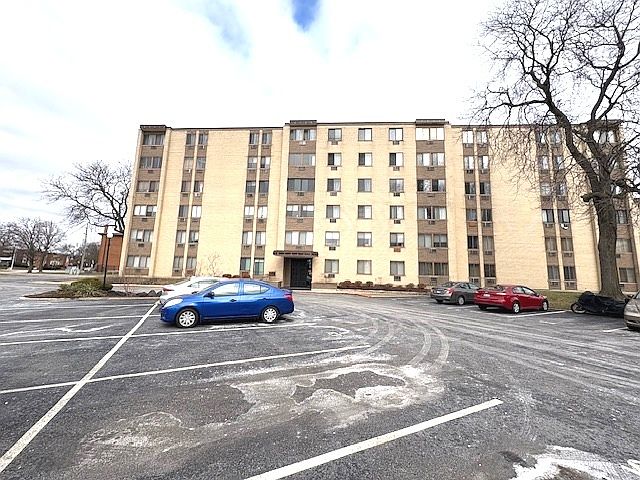 1st image of 9725 S Karlov Ave APT 303