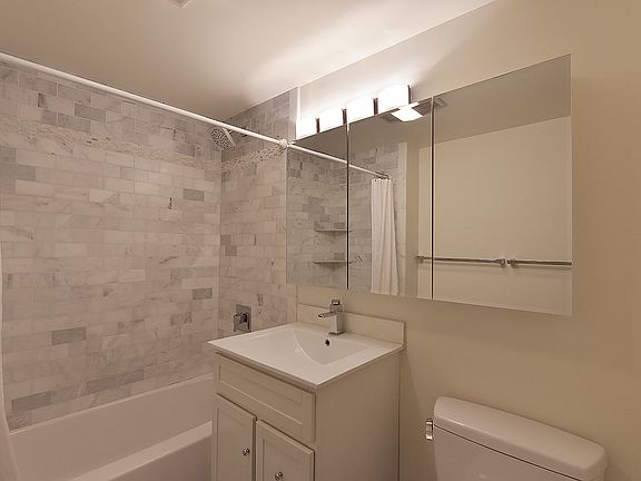 5th image of 104 E 35th St APT 4B